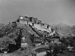 Palacio-Potala-antes-de-la-invasion-china