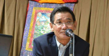 Tsewang-Phuntso-durante-Conferencia-en-Santiago-Chile