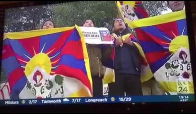 2015-Protesta_Australia_Tenzin_Delek