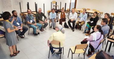 Sesión de trabajo con el grupo latinoamericano durante la Conferencia.